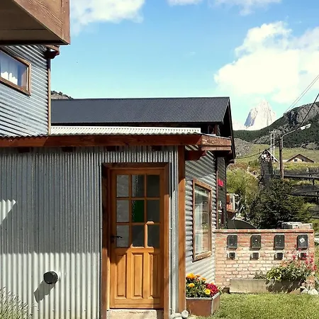 Cabanas Paso De Viento El Chalten Exterior photo